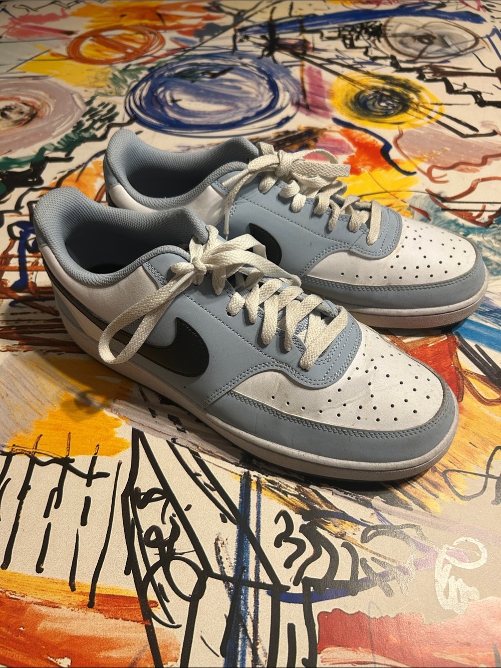 Nike Women’s Sneakers Light Blue White Black (COMES WITH CREASE PROTECTERS)